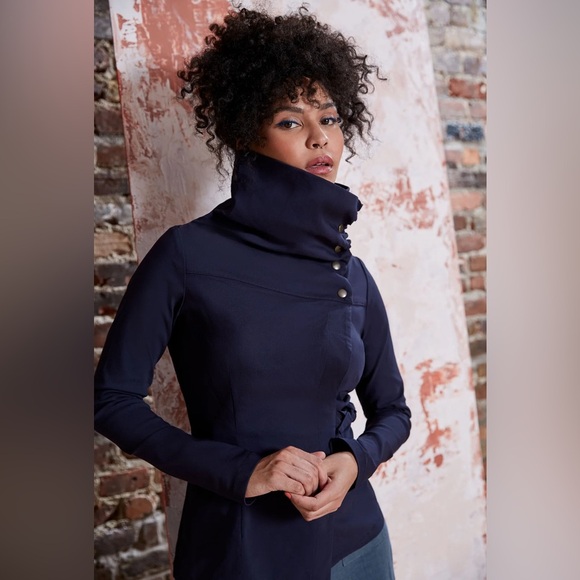 Melow by Melissa Bolduc Isabeau Assymetric Jacket, BNWT, size XS - Picture 3 of 14